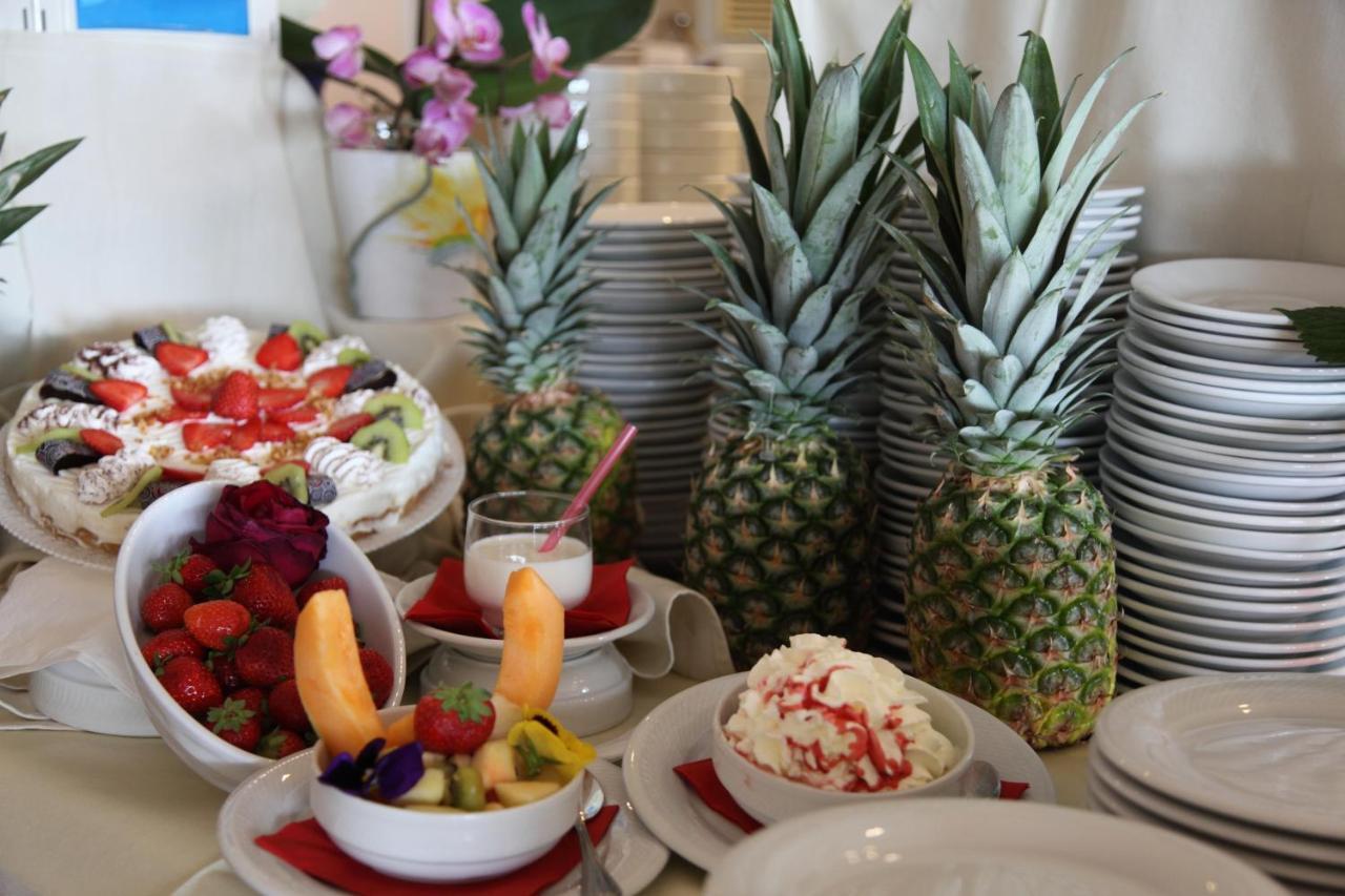 ליגננו סביאדורו Hotel San Carlo מראה חיצוני תמונה