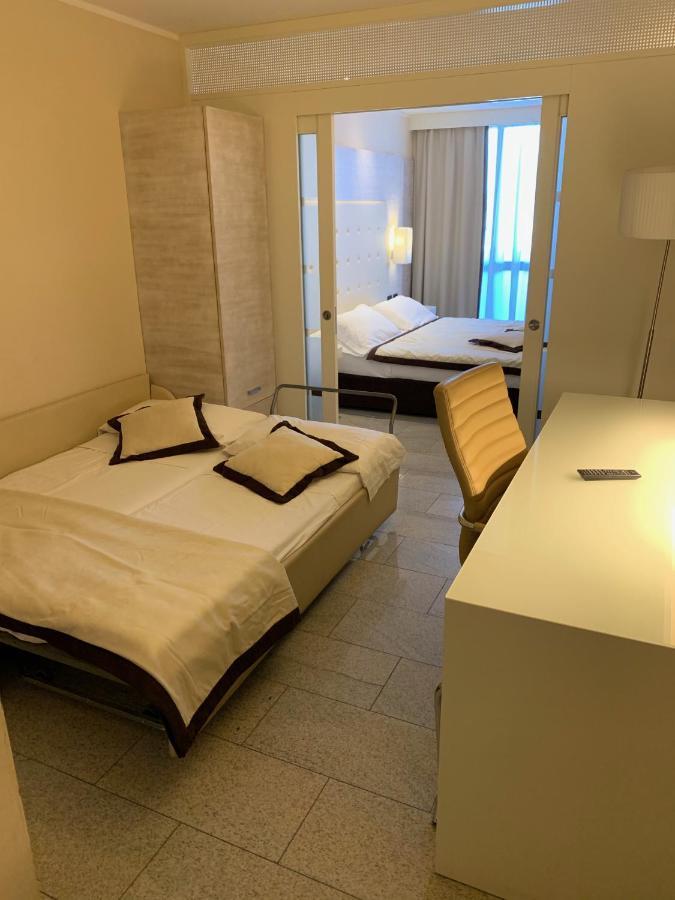 ליגננו סביאדורו Hotel San Carlo מראה חיצוני תמונה